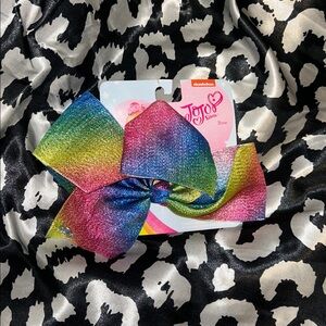 Jojo Siwa bow